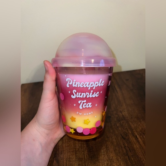 Pineapple Sunrise Tea Candle NWT - Picture 1 of 4